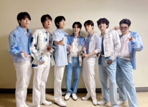 Para este texto sobre los efectos bursátiles de la separación de BTS, agrupación de K-pop, tenemos una fotografía de los siete integrantes.
