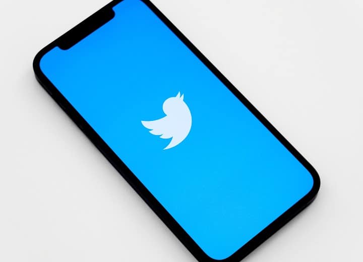 Twitter trabaja contra bots y spam