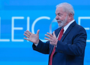 Valor de Petrobras cae tras victoria de Lula
