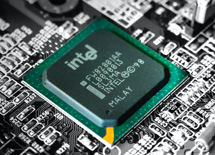 Desplome histórico de Intel