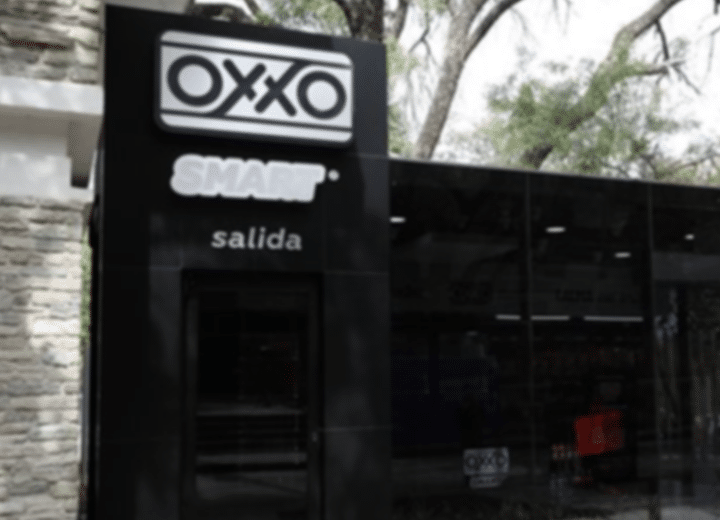 ¡Oxxo estrena su primera tienda sin cajas!