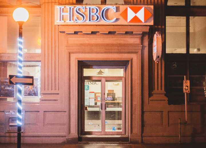 HSBC contrata a banqueros de SVB