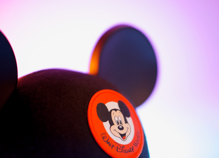 Disney busca revitalización ante caída de acciones