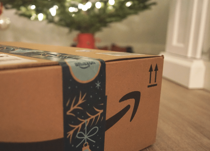 Amazon y su estrategia de IA generativa para la época decembrina