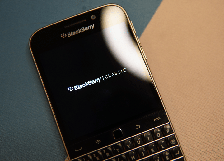 BlackBerry apuesta por la división de negocios
