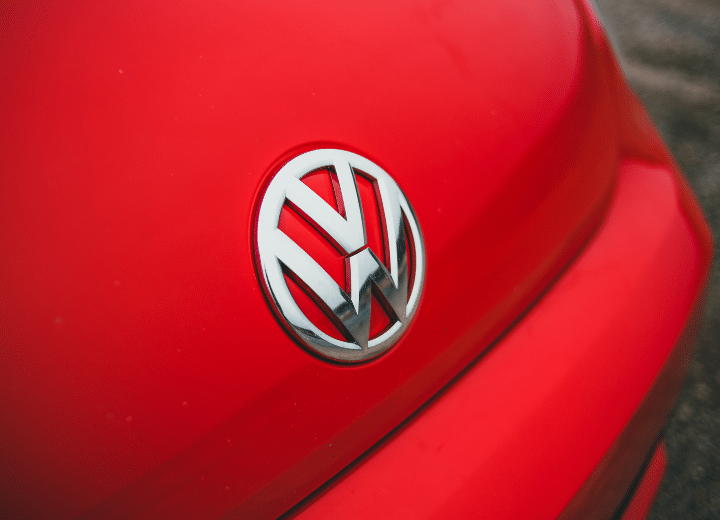 Volkswagen revoluciona con asistente de voz ChatGPT