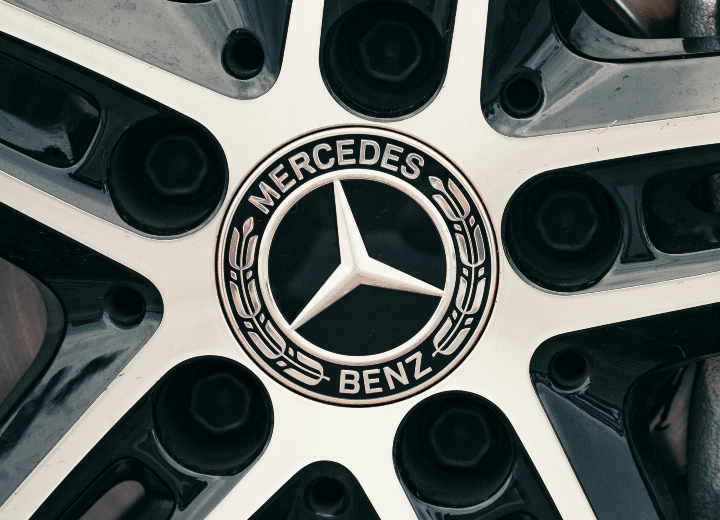 Aumento del 80% para remuneración del CEO de Mercedes-Benz
