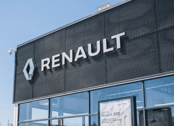Como imagen destacada para este texto titulado: Renault explora colaboración con Li Auto y Xiaomi, tenemos una fotografía ilustrativa del exterior de una sucursal de la tienda.