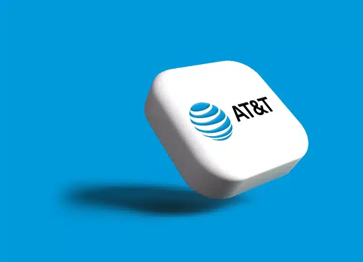 AT&T y AST lanzan banda ancha móvil desde órbita