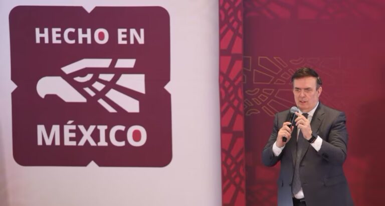 Economía y CONCAMIN se unen para impulsar el sello Hecho en México