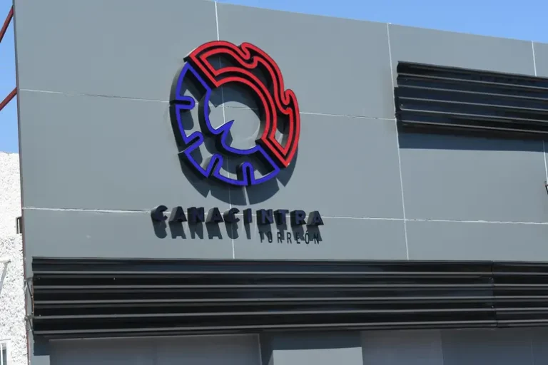 Canacintra pide que el 30% de las obras públicas sean para Pymes
