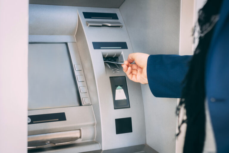 La tienda de conveniencia que quiere convertirse en banco: ¡Entérate cuál es!
