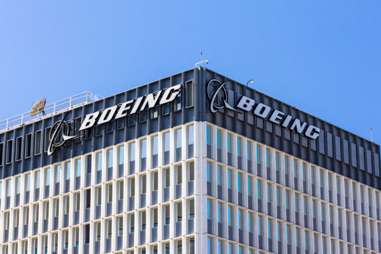 Trabajadores de Boeing se van a huelga
