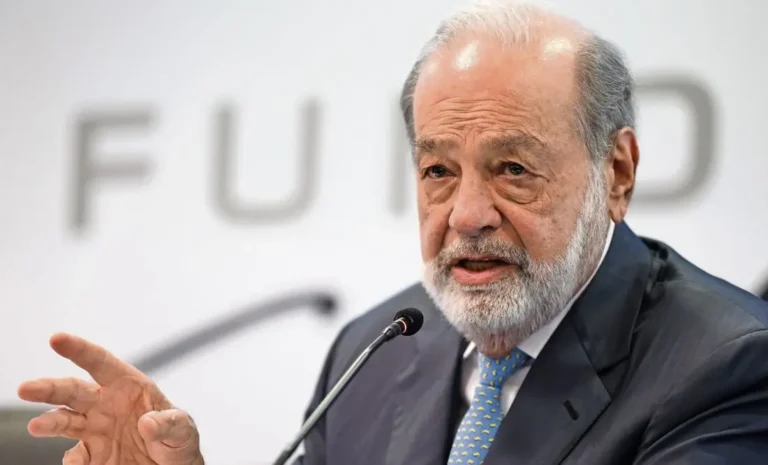 Lecciones de emprendimiento con Carlos Slim: cómo salvar un negocio en crisis