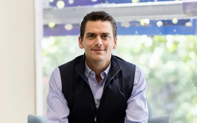 ¿Quién es el nuevo CEO de FEMSA? Conoce al millenial que asumirá el cargo