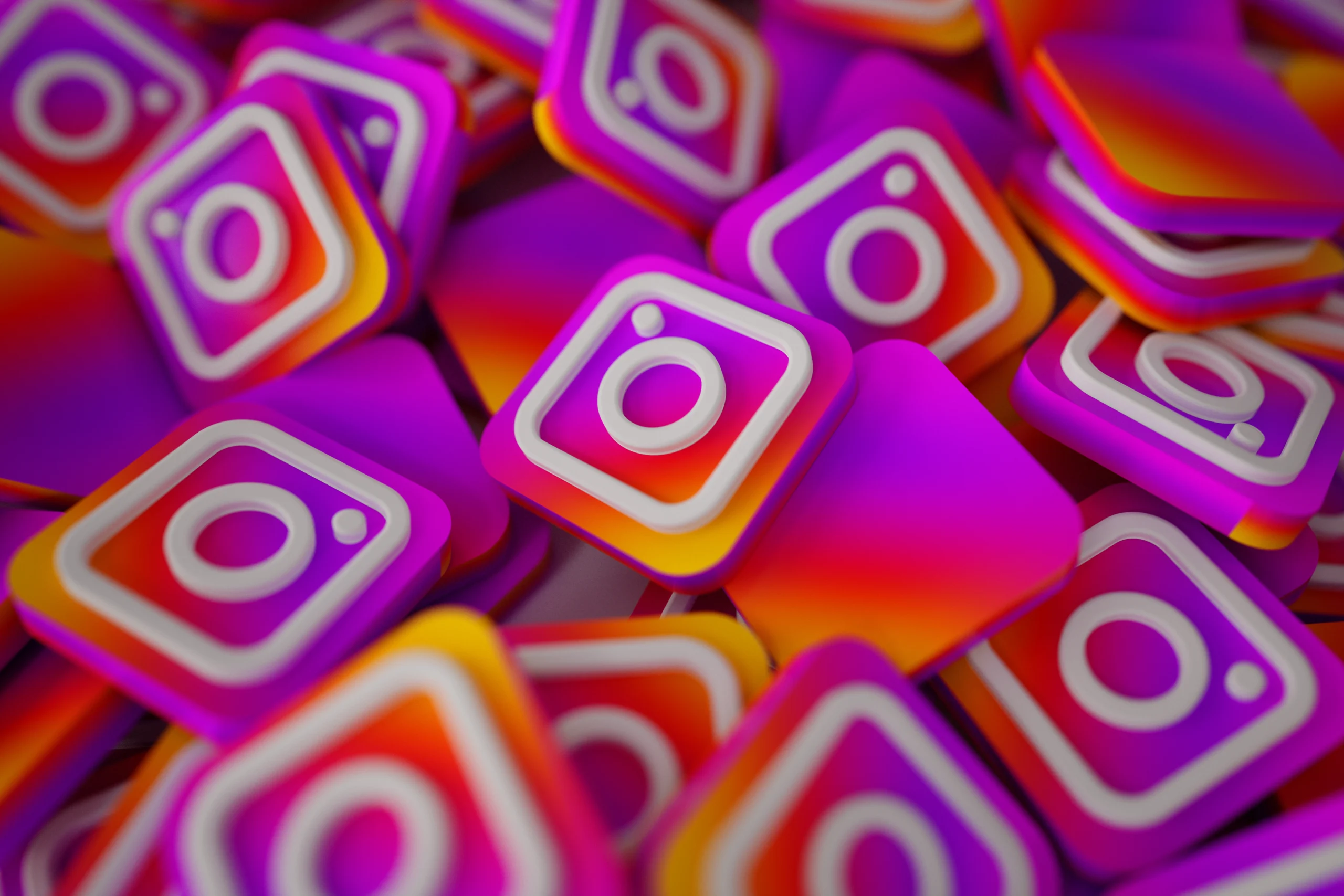 Como imagen destacada para este texto en el que hablamos de los nuevos reels en Instagram, tenemos una fotografía ilustrativa de la plataforma de Meta.