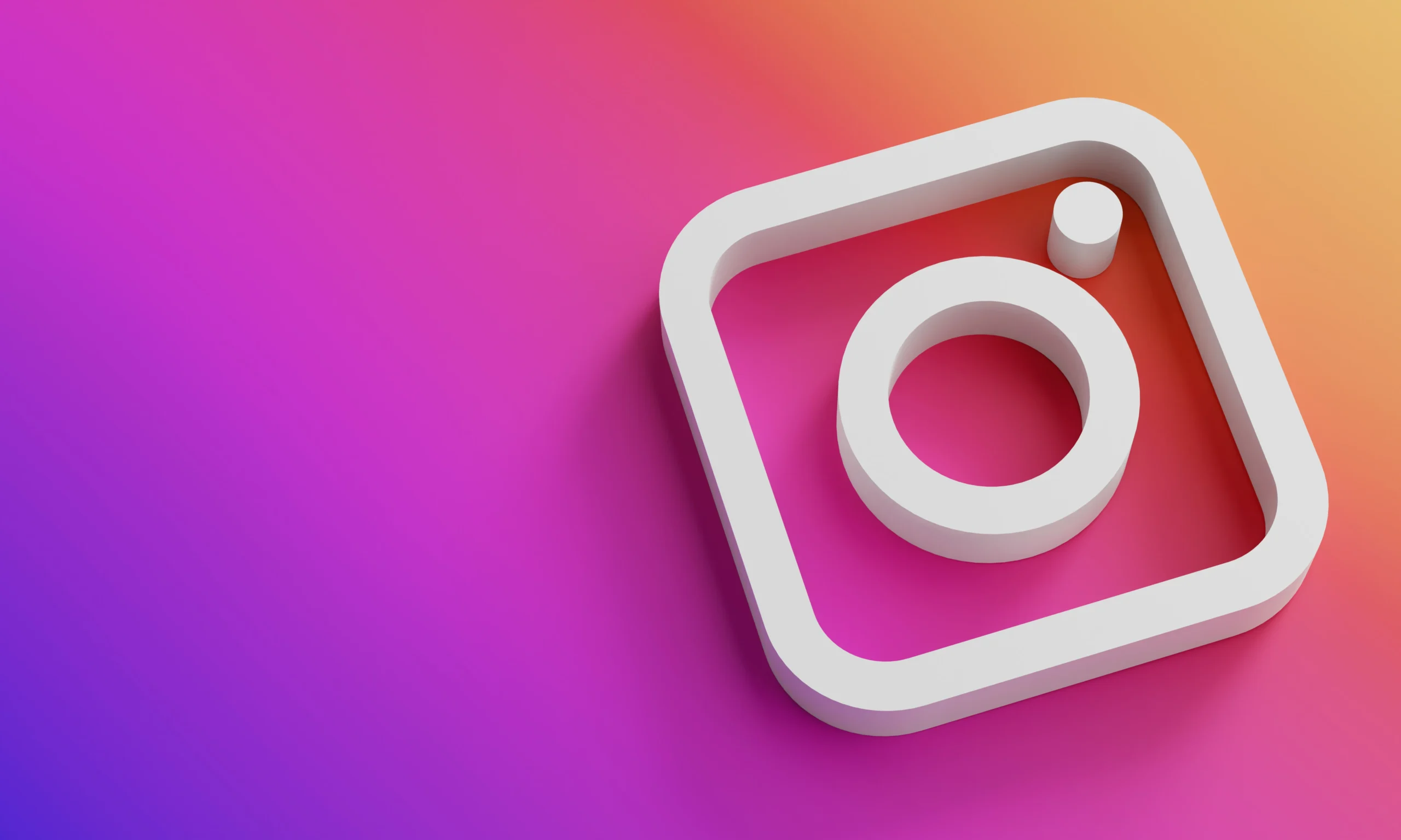 Como imagen destacada para este texto en el que hablamos del nuevo reconocimiento de Instagram, tenemos una fotografía ilustrativa del ícono de la plataforma. 