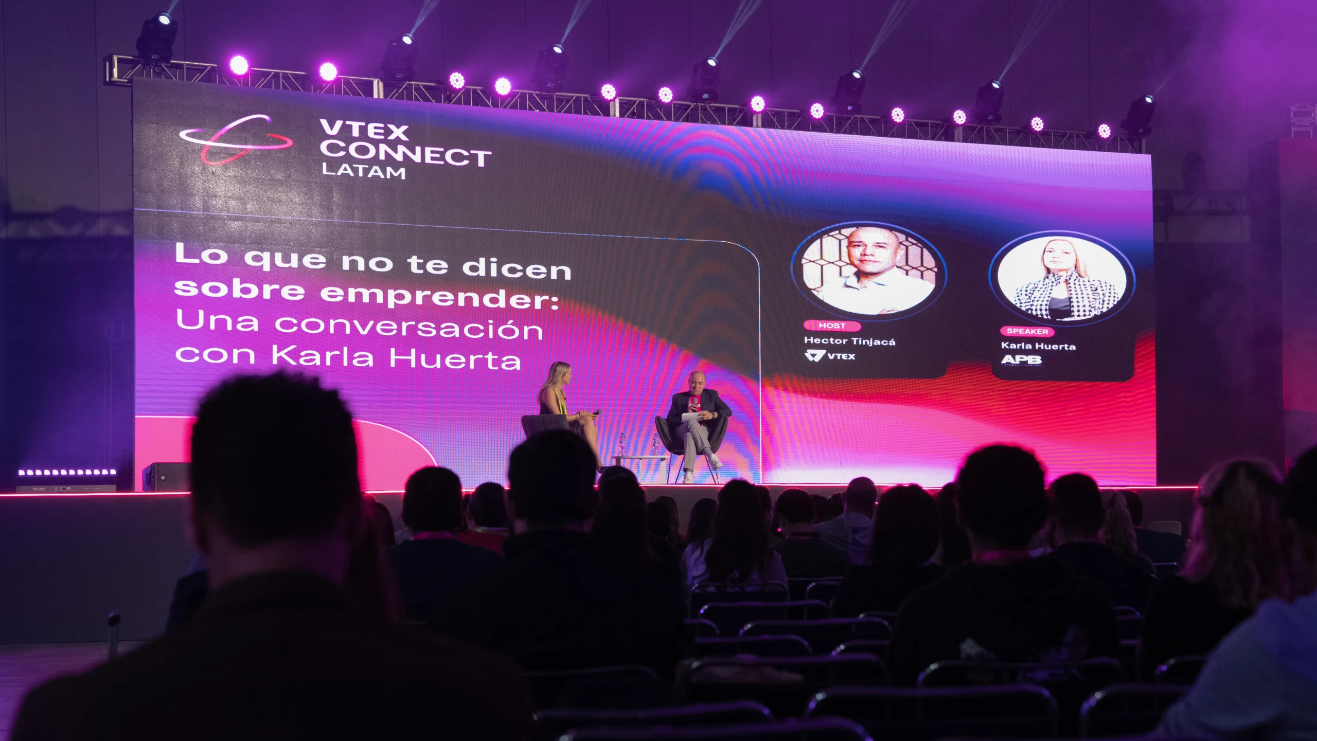 Como imagen destacada para este texto en el que hablamos del evento VTEX Connect LATAM 2025, tenemos una fotografía ilustrativa del día del evento.