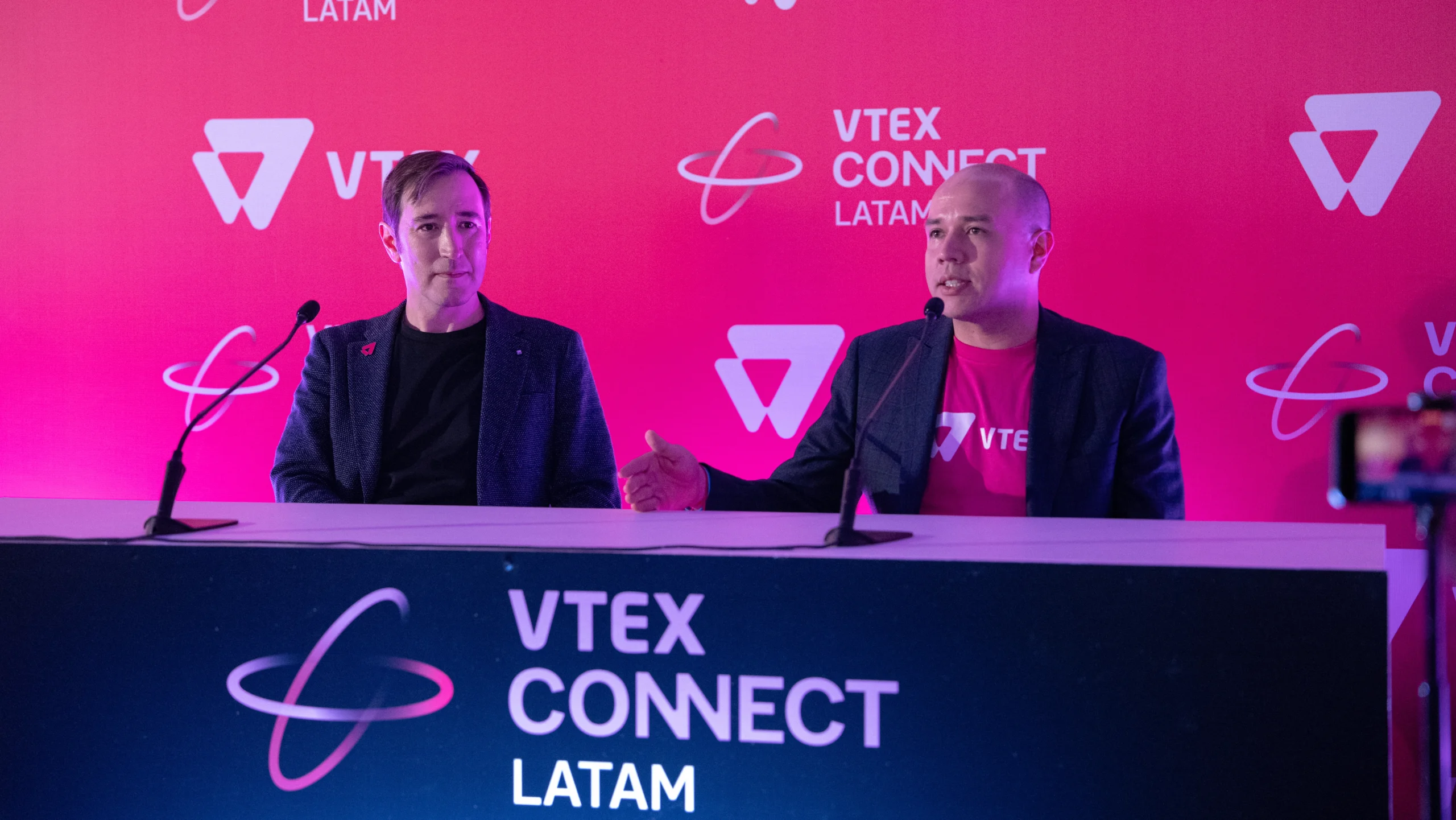 Como imagen destacada para este texto en el que hablamos del evento VTEX Connect LATAM 2025, tenemos una fotografía ilustrativa del día del evento.