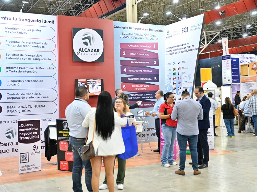 Como imagen destacada para este texto en el que hablamos del evento Expo Franquicia-T 2025, tenemos una fotografía ilustrativa del evento en su edición 2024.