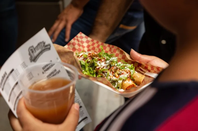 Franquicias por menos de 100 mil pesos, una opción para invertir tu aguinaldo