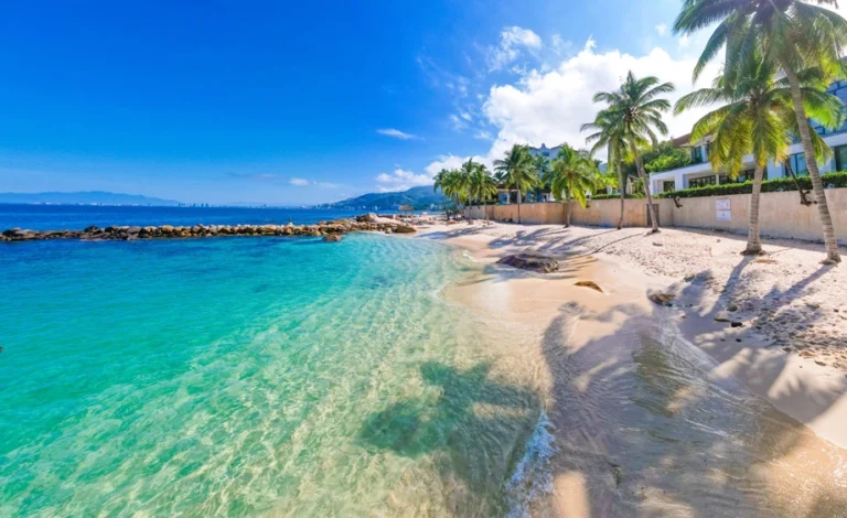¡No todo es Tulum! Descubre cuánto podrías ahorrar si decides viajar a otras playas mexicanas