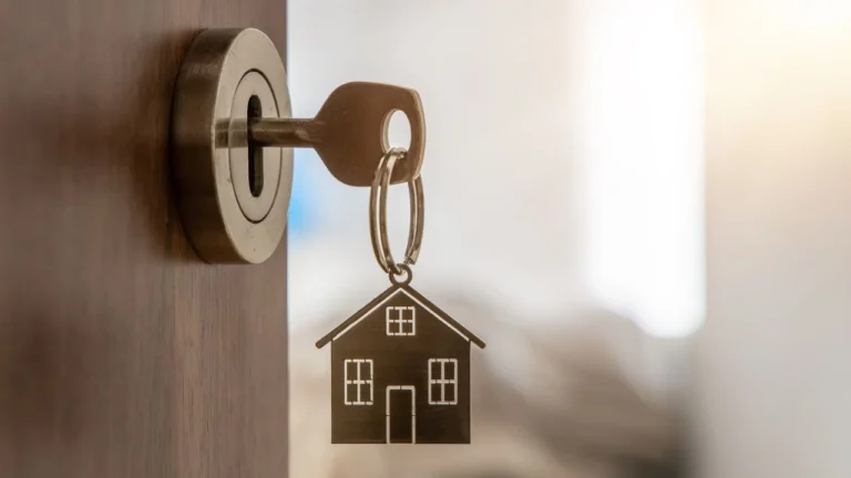 ¿Cómo comprar una casa “en remate” con Infonavit? 