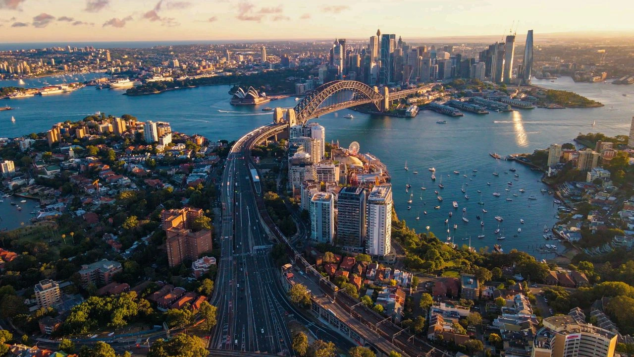 deloitte-en-deuda-con-el-gobierno-de-australia-por-usar-ia