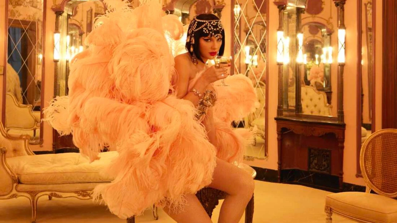 por-que-el-lanzamiento-de-the-life-of-a-showgirl-es-un-gran-ejemplo-de-negocio