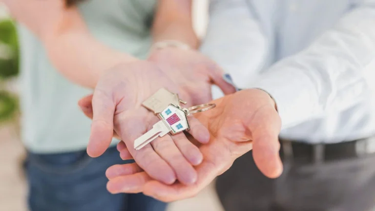 Ajuste automático Infonavit: ¿Cuánto subirá tu deuda en enero 2026?