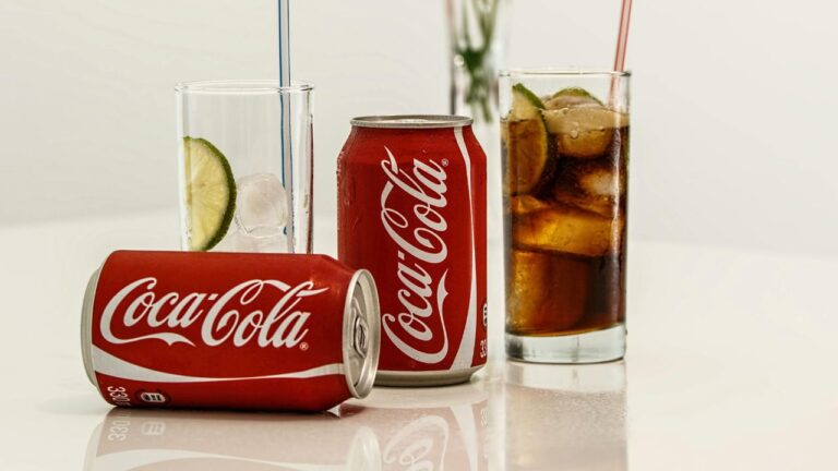 El plan de Coca‑Cola ante el alza de impuestos a los refrescos en México