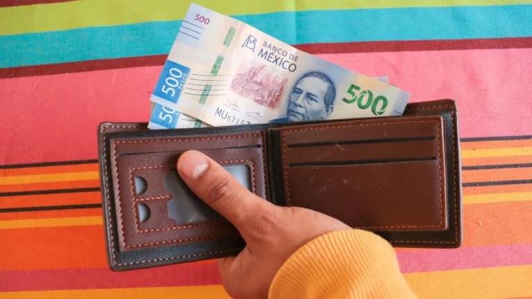 ¿Ya recibiste tu aguinaldo? Conviértelo en un ingreso pasivo