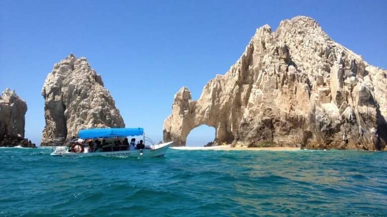 Este es el impuesto que sólo pagan los extranjeros en Baja California Sur