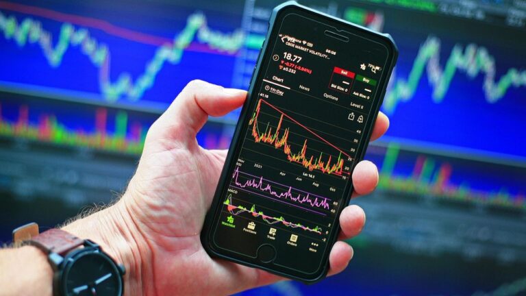 Dinos cuál es tu meta de ahorro y te decimos en qué invertir