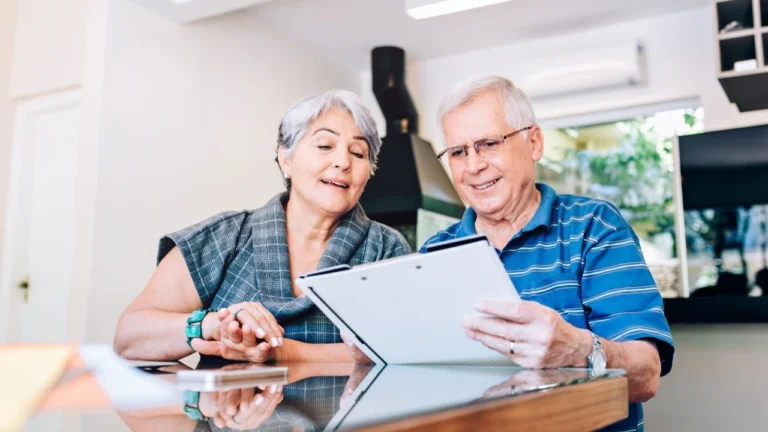 ¿Cómo realizar retiros parciales de tu AFORE?