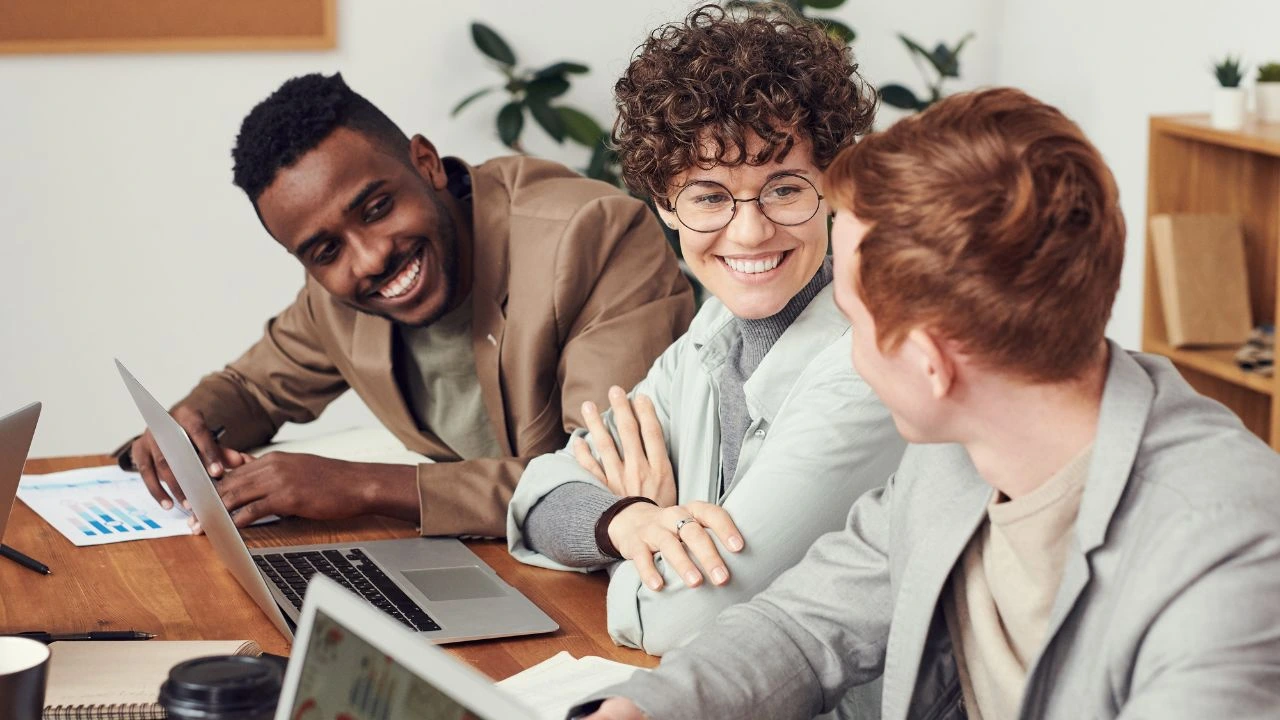 cual-es-la-diferencia-entre-una-sas-y-una-sa-de-cv