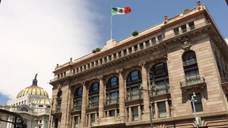 Llega el centenario del Banco de México con un nuevo billete conmemorativo